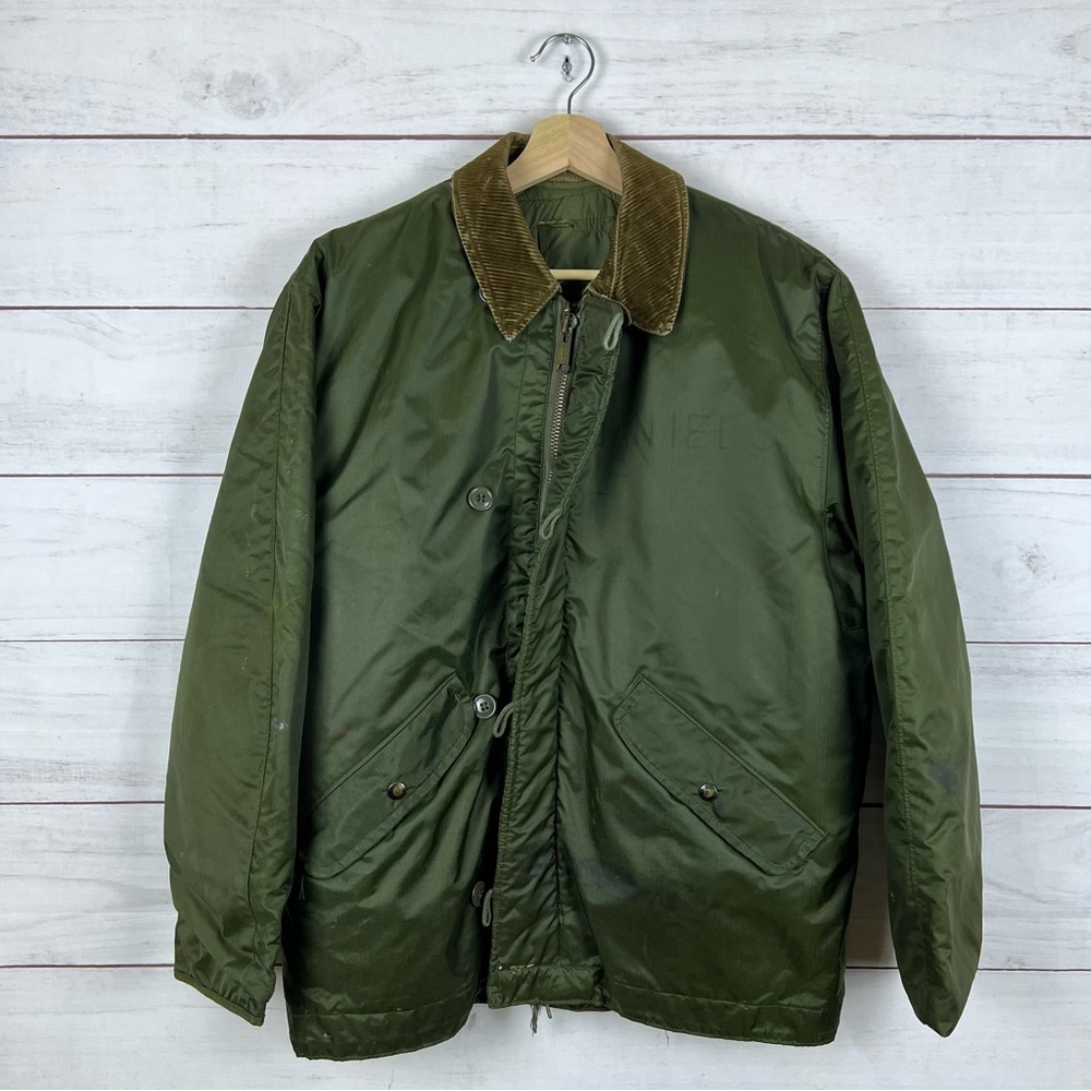 Vintage 1970s Military Extreme Cold Weather Impermeable Jacket Medium